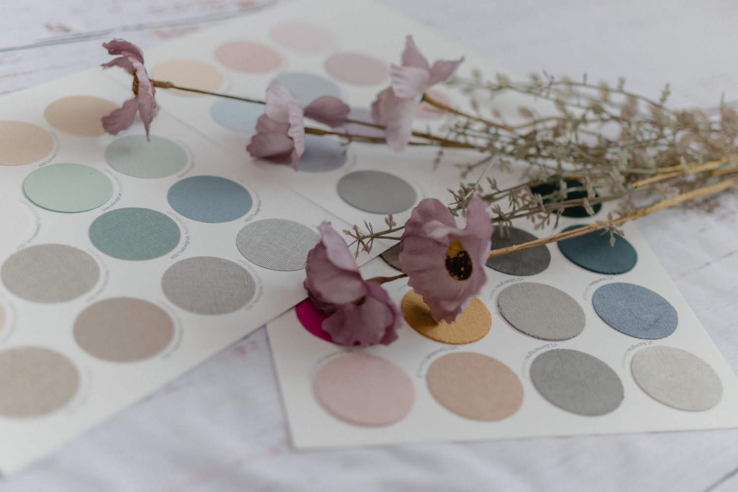 Fotos mit Geschwistern, Outdoor-Shooting, neugeborenenfotografie münchen, Fotos Rosenheim, fotograf rosenheim, fotograf rosenheim, Landshut, München, Familienfotos, Familienshooting, Bilder mit Geschwistern, Bruckmühl