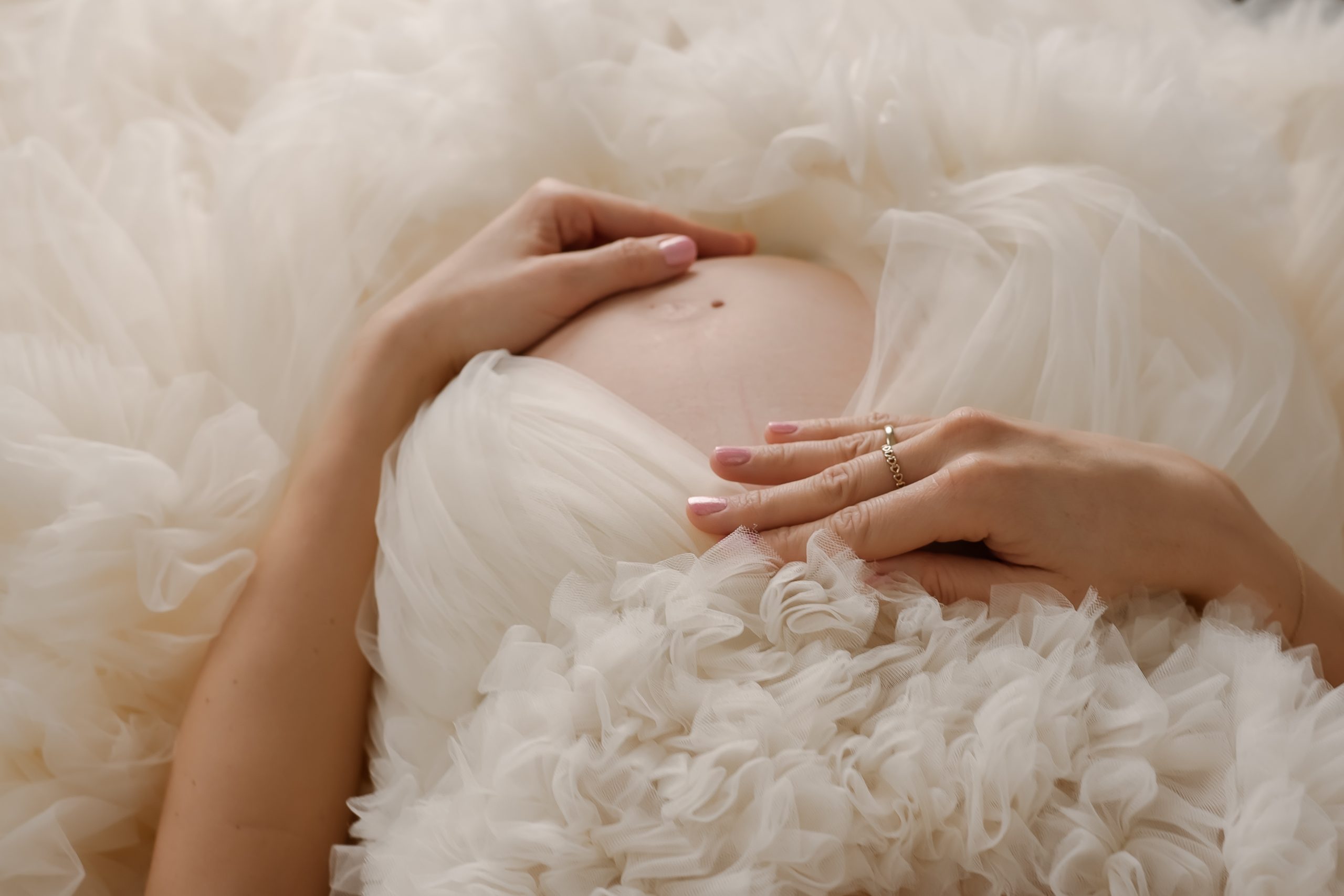 Bodouir, Outdoor-Shooting, schwangerschafts fotografie münchen, Fotos Rosenheim, fotograf rosenheim, fotograf rosenheim, Landshut, München, Familienfotos, Familienshooting, Bilder mit Geschwistern, Bruckmühl